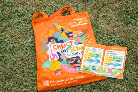 Tot bags